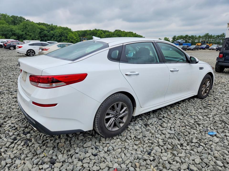 2020 Kia Optima მანქანა იყიდება აუქციონზე, vin: 5XXGT4L37LG384204, აუქციონის ნომერი: 60164866