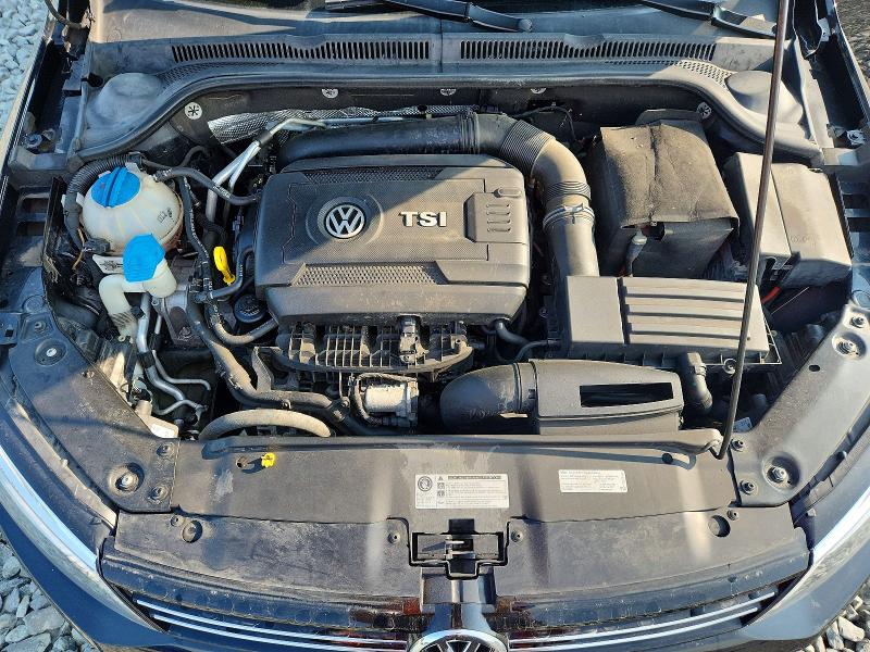 61302276 :رقم المزاد ، 3VWD17AJ2EM289379 vin ، 2014 Volkswagen Jetta مزاد بيع