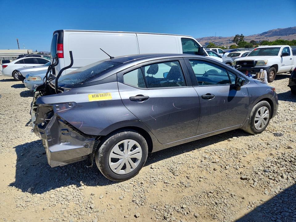 2022 Nissan Versa მანქანა იყიდება აუქციონზე, vin: 3N1CN8DV1NL865317, აუქციონის ნომერი: 60976286