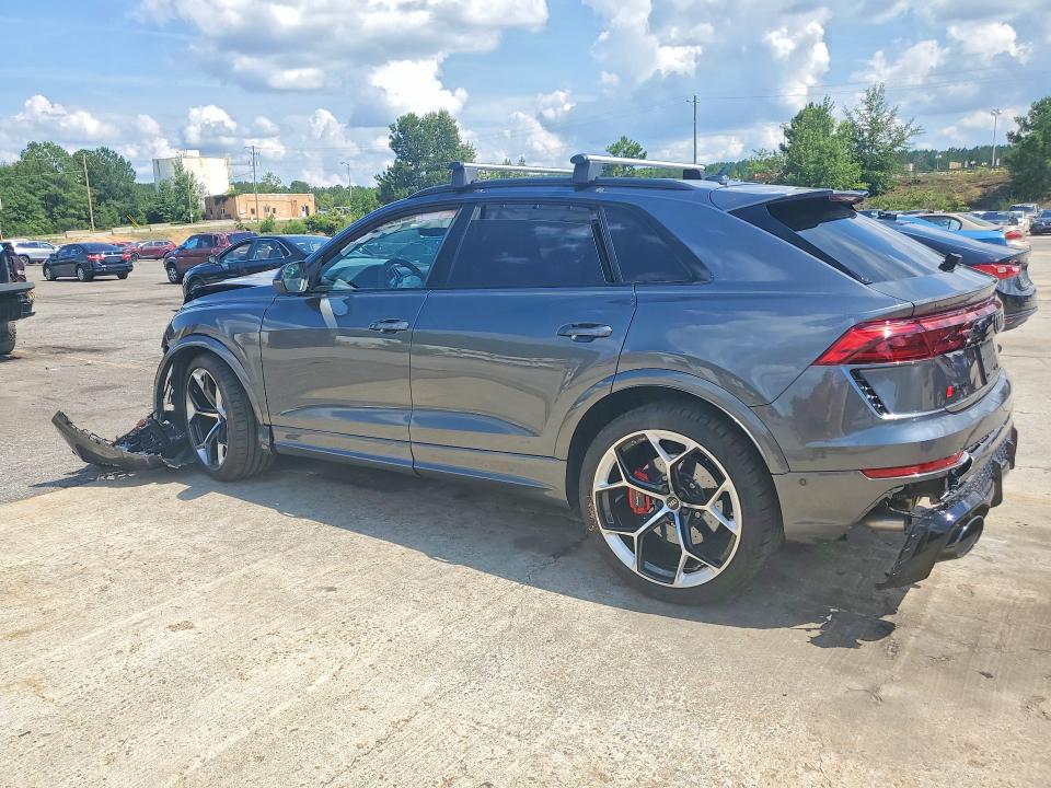 2026 Audi Rs Q8 მანქანა იყიდება აუქციონზე, vin: WU1ARBF17TD000311, აუქციონის ნომერი: 61133066