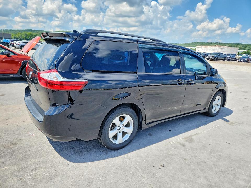 Продаж на аукціоні авто 2018 Toyota Sienna, vin: 5TDKZ3DC7JS959852, номер лоту: 60196796