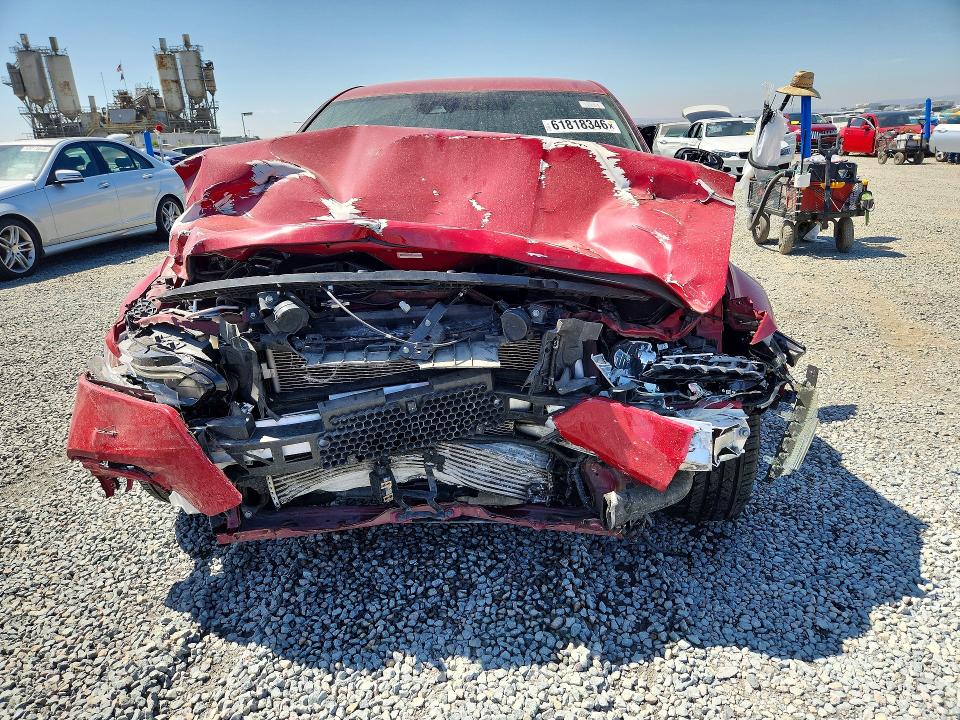 61818346 :رقم المزاد ، 1HGCV1F39JA118728 vin ، 2018 Honda Accord مزاد بيع