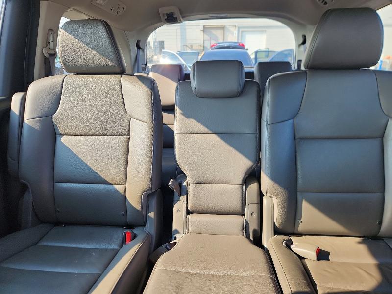 63018046 :رقم المزاد ، 5FNRL5H61HB011350 vin ، 2017 Honda Odyssey مزاد بيع