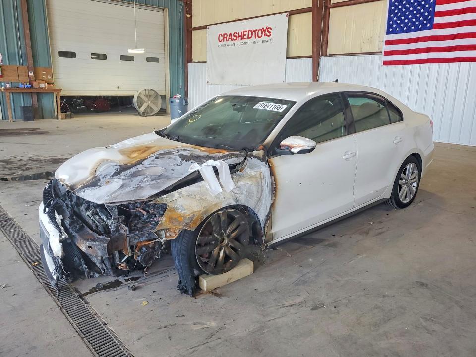 2013 Volkswagen Jetta მანქანა იყიდება აუქციონზე, vin: 3VW4A7AJ3DM260049, აუქციონის ნომერი: 61641166
