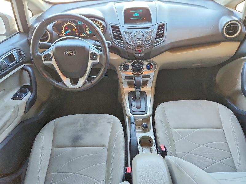 62068146 :رقم المزاد ، 3FADP4EJ8FM195914 vin ، 2015 Ford Fiesta مزاد بيع