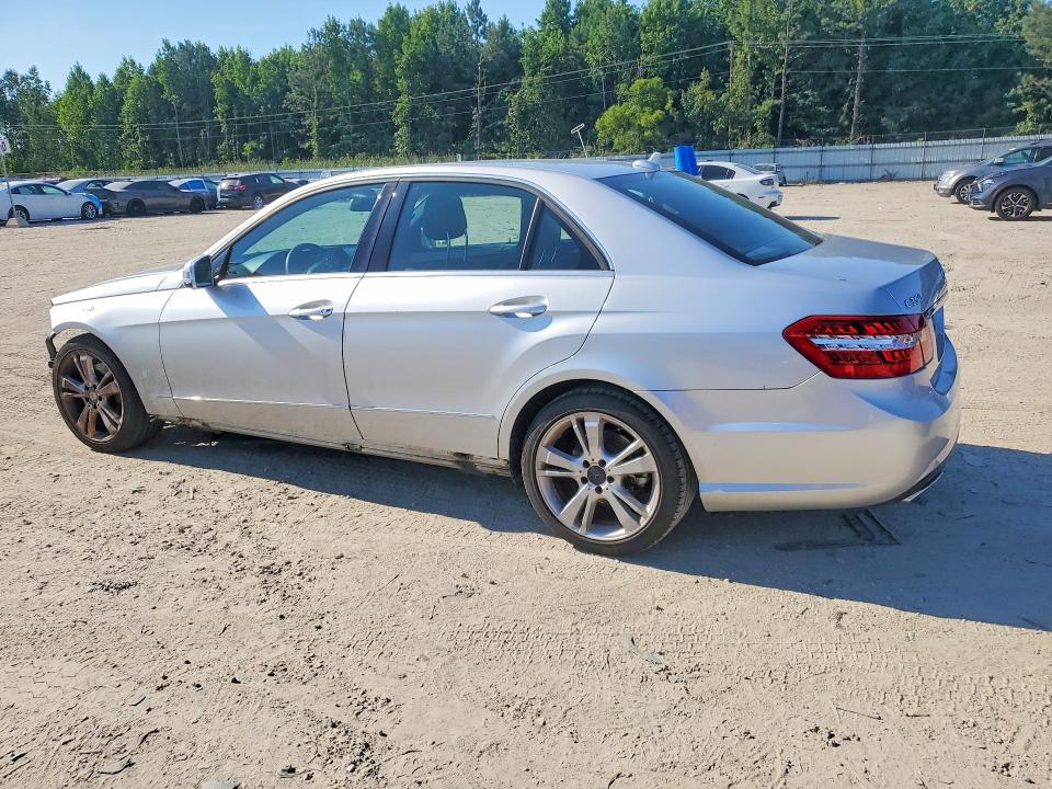 Продажа на аукционе авто 2013 Mercedes-benz E, vin: WDDHF5KB4DA727175, номер лота: 61008606