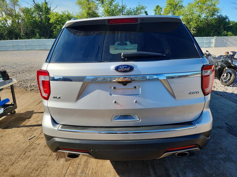 59972896 :رقم المزاد ، 1FM5K8D86JGA54180 vin ، 2018 Ford Explorer مزاد بيع