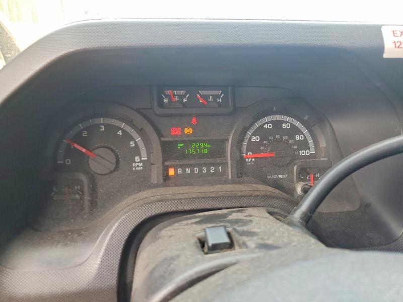 61335236 :رقم المزاد ، 1FDFE45S49DA18676 vin ، 2009 Ford Econoline مزاد بيع