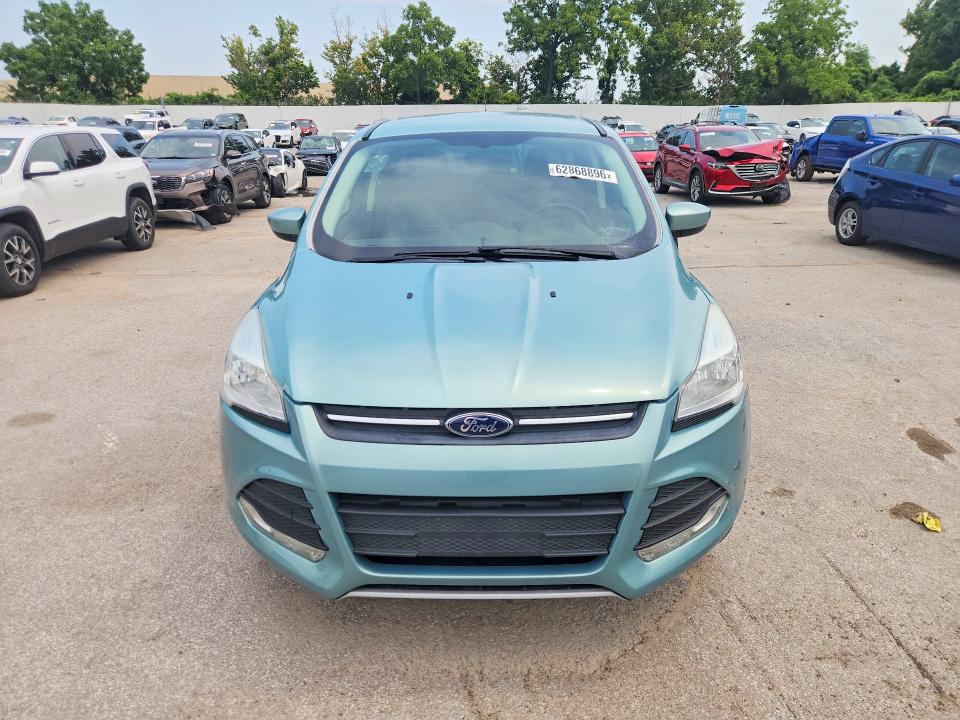 2013 Ford Escape მანქანა იყიდება აუქციონზე, vin: 1FMCU9GX6DUB53825, აუქციონის ნომერი: 62868896