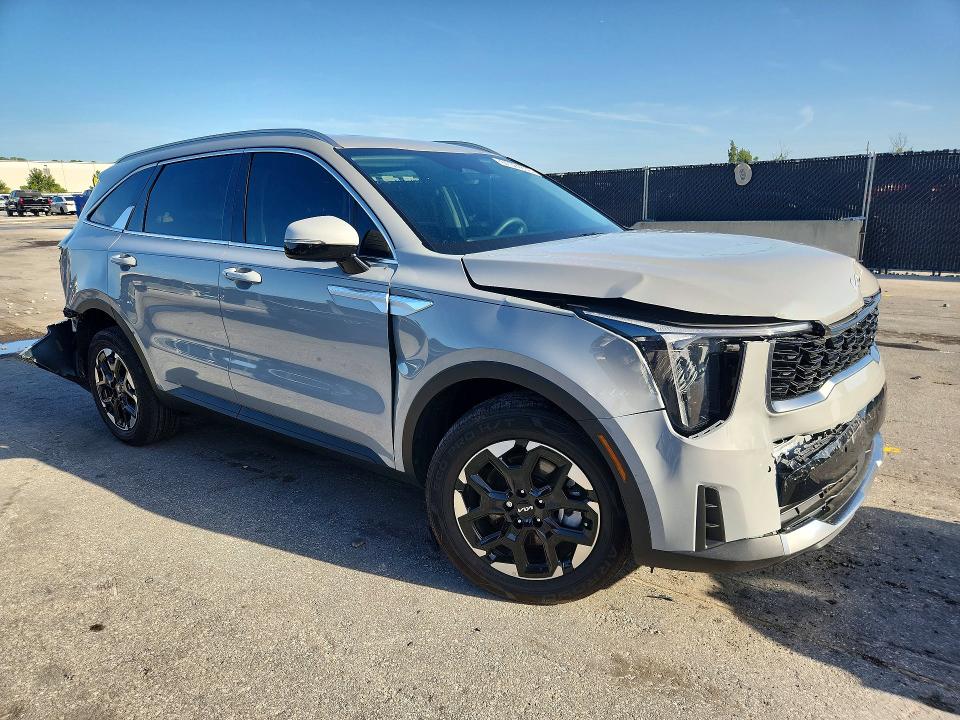 Продаж на аукціоні авто 2026 Kia Sorento, vin: 5XYRL4JC6TG427809, номер лоту: 61124816