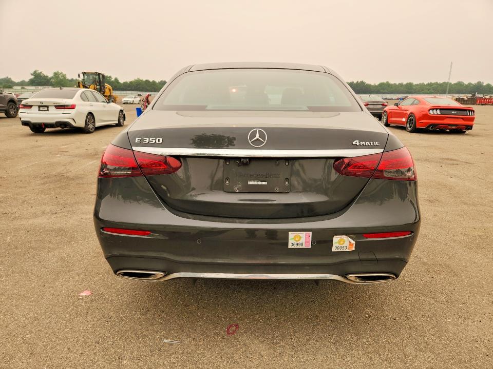 Продажа на аукционе авто 2023 Mercedes-benz E, vin: W1KZF8EB1PB172184, номер лота: 61197656