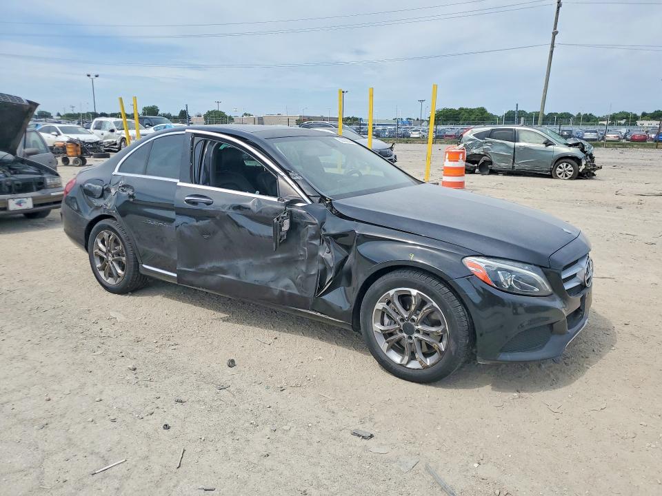 60000536 :رقم المزاد ، 55SWF4KB3GU103292 vin ، 2016 Mercedes-benz C مزاد بيع