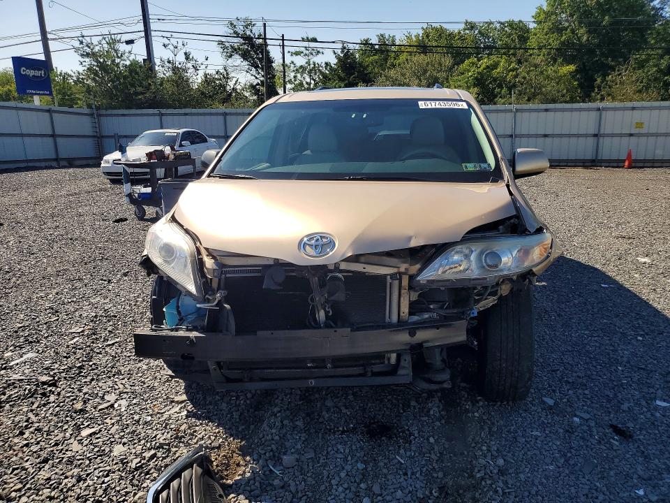 Продажа на аукционе авто 2011 Toyota Sienna, vin: 5TDDK3DC1BS001868, номер лота: 61743596