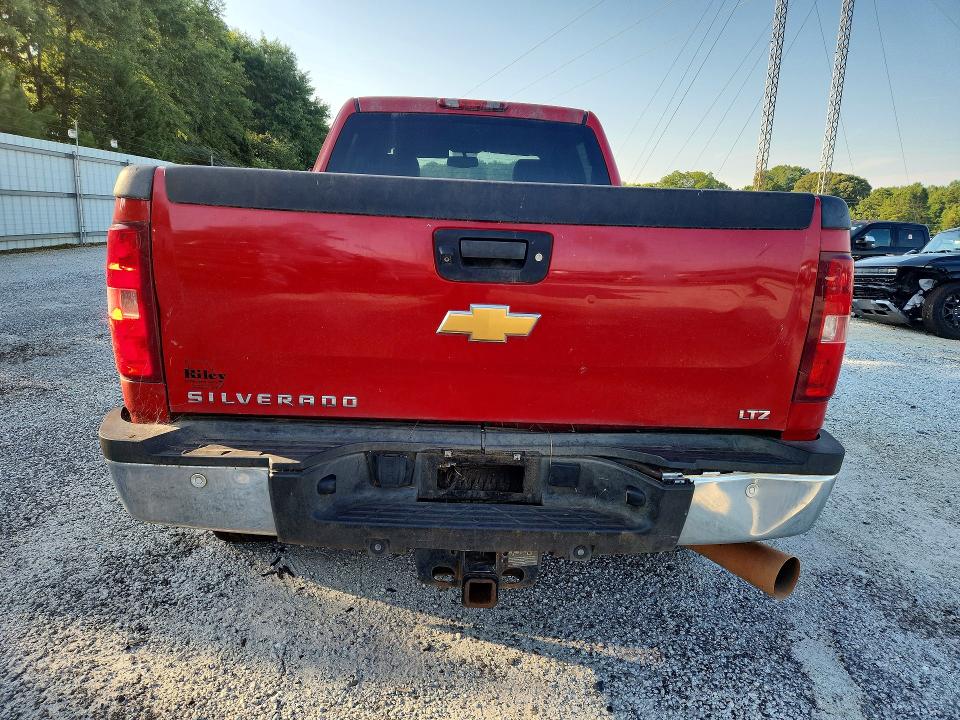 60179736 :رقم المزاد ، 1GC4K1E81DF138097 vin ، 2013 Chevrolet Silverado مزاد بيع