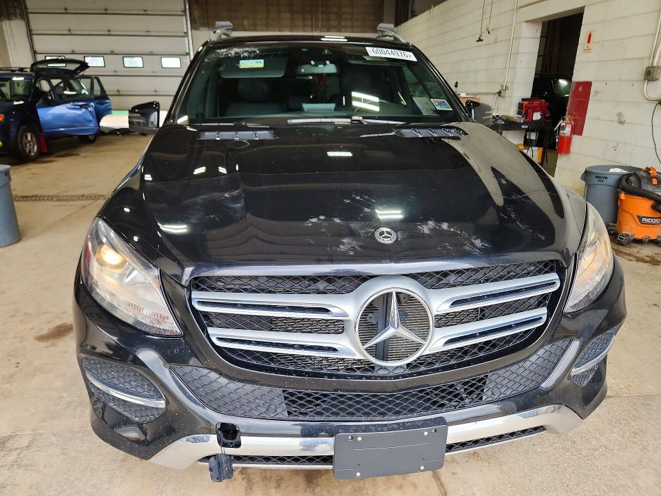Продажа на аукционе авто 2019 Mercedes-benz Gle, vin: 4JGDA5GB2KB217295, номер лота: 60044976