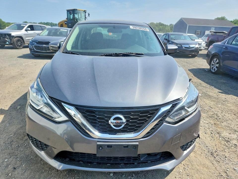 59238556 :رقم المزاد ، 3N1AB7AP9KY285635 vin ، 2019 Nissan Sentra مزاد بيع