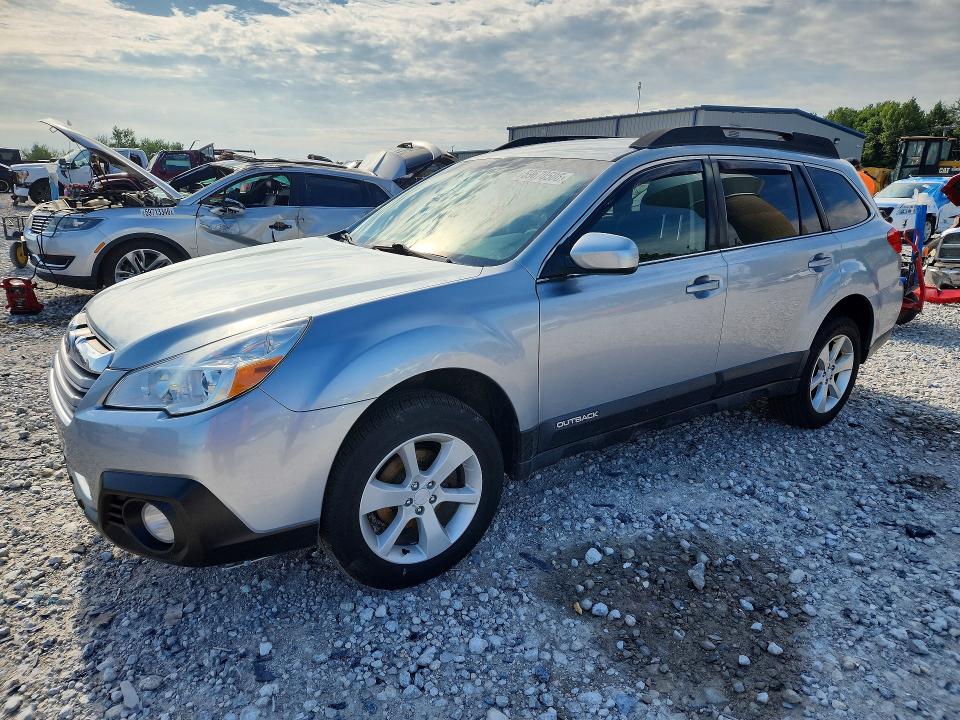 2013 Subaru Outback მანქანა იყიდება აუქციონზე, vin: 4S4BRBCC4D3323547, აუქციონის ნომერი: 59670506