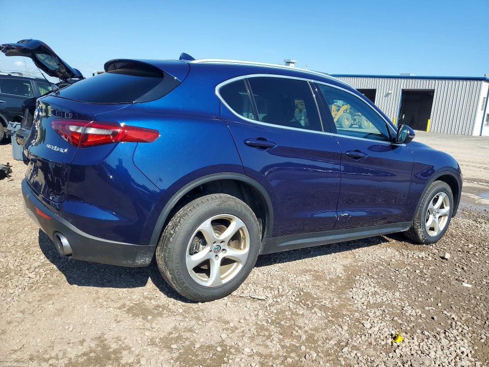 Продаж на аукціоні авто 2018 Alfa Romeo Stelvio, vin: ZASFAKAN6J7B81313, номер лоту: 63395576