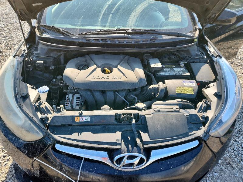 63174406 :رقم المزاد ، KMHDH4AE9FU302928 vin ، 2015 Hyundai Elantra مزاد بيع