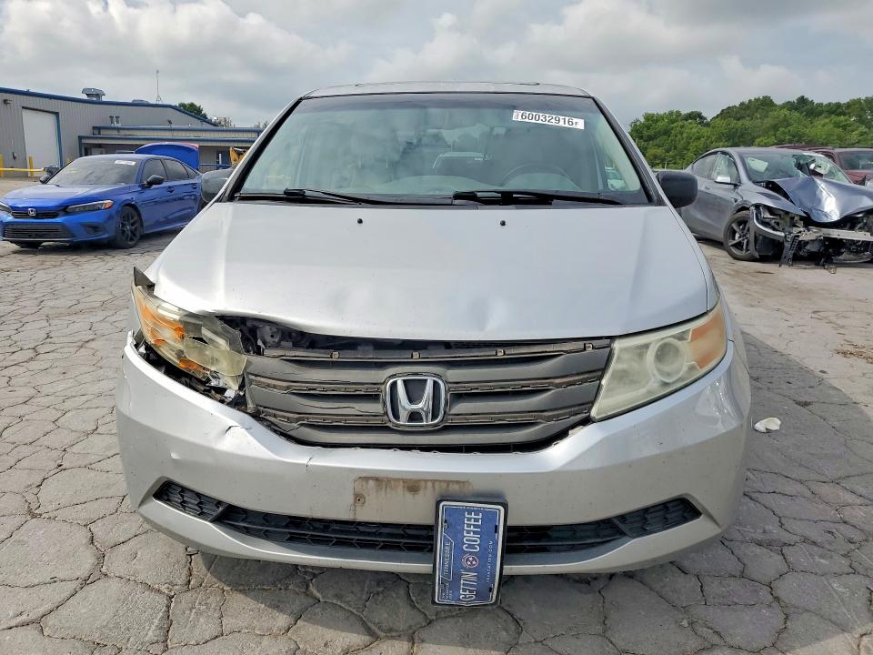 60032916 :رقم المزاد ، 5FNRL5H6XBB025416 vin ، 2011 Honda Odyssey مزاد بيع