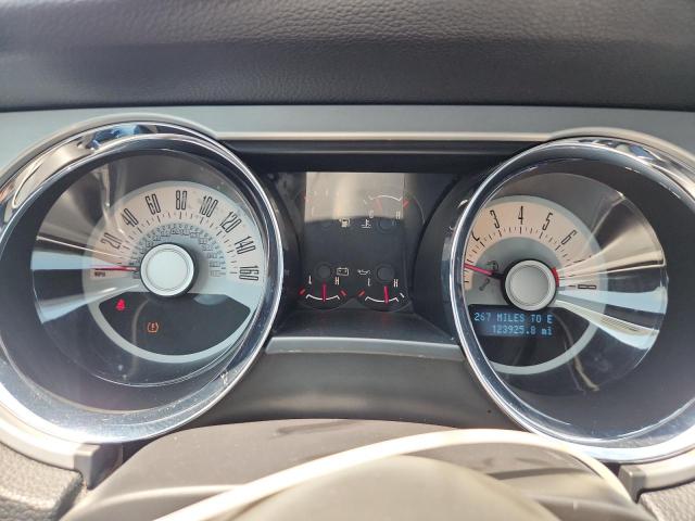 61494276 :رقم المزاد ، 1ZVBP8AM6C5210904 vin ، 2012 Ford Mustang مزاد بيع