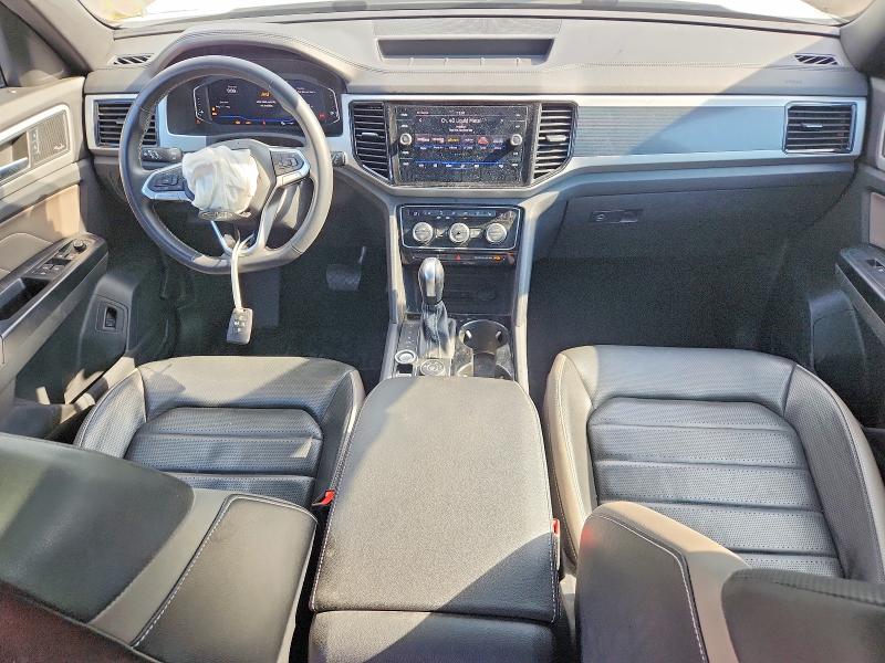 2021 Volkswagen Atlas Cross Sport მანქანა იყიდება აუქციონზე, vin: 1V2TE2CA4MC211607, აუქციონის ნომერი: 60438316