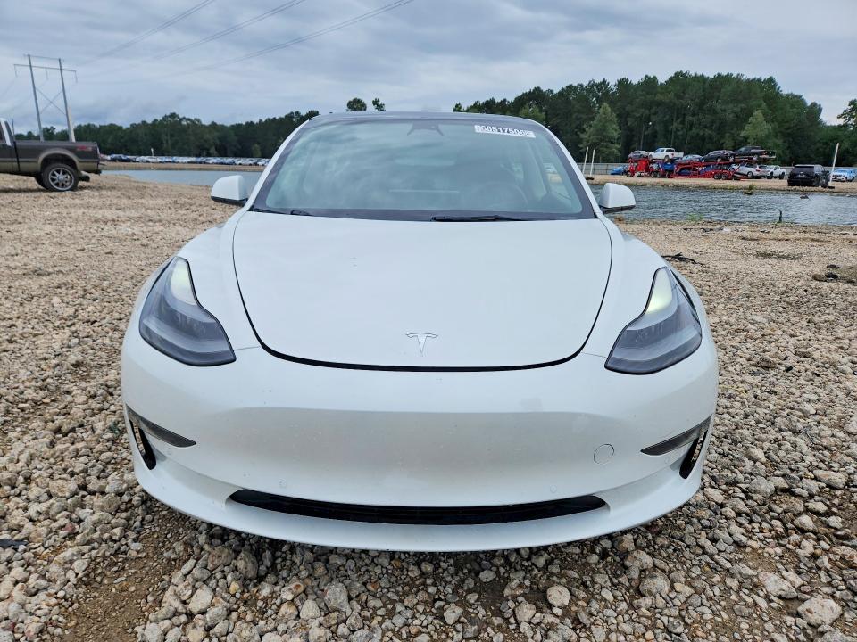 2022 Tesla Model 3 მანქანა იყიდება აუქციონზე, vin: 5YJ3E1EA5NF371136, აუქციონის ნომერი: 60517506