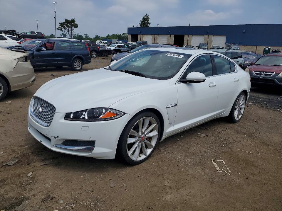 60835506 :رقم المزاد ، SAJWA0F78F8U53919 vin ، 2015 Jaguar Xf مزاد بيع