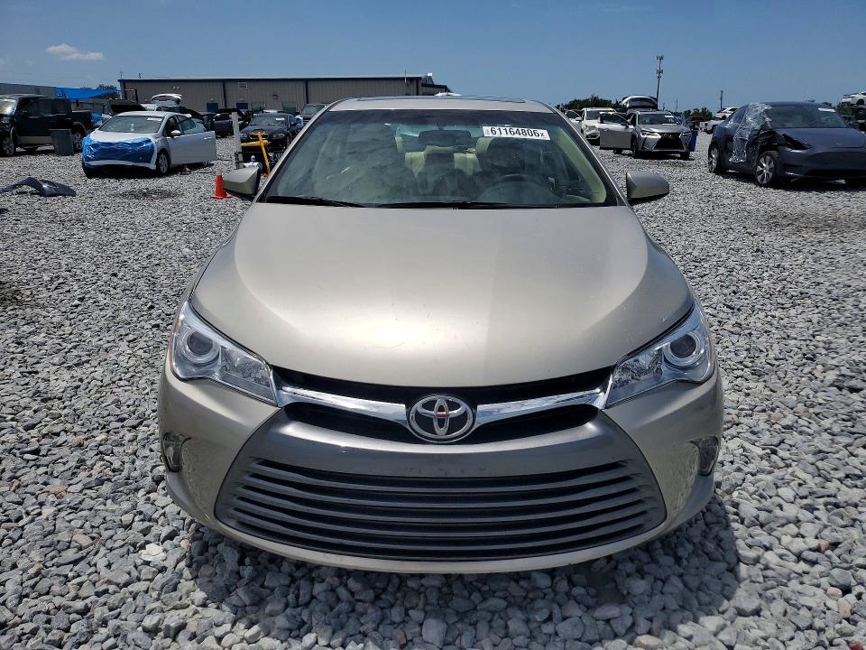 2017 Toyota Camry მანქანა იყიდება აუქციონზე, vin: 4T1BF1FK0HU763304, აუქციონის ნომერი: 61164806