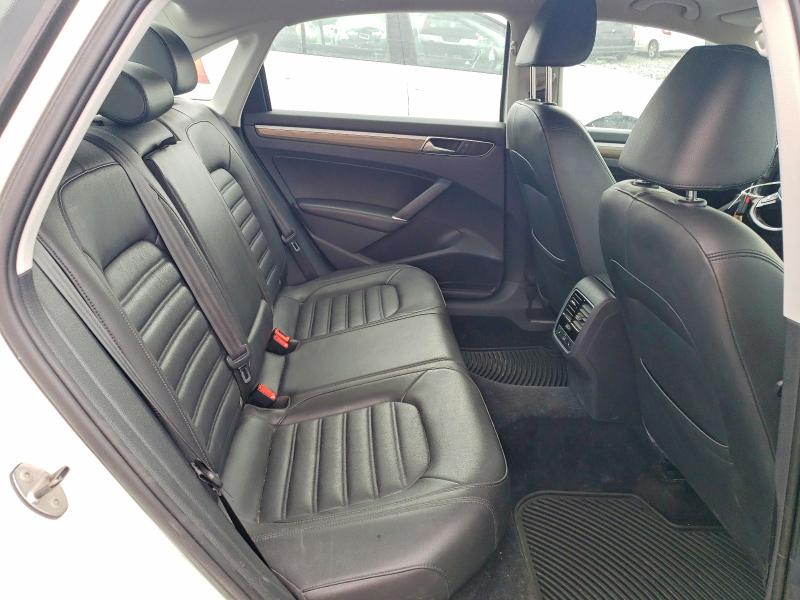 Продаж на аукціоні авто 2017 Volkswagen Passat, vin: 1VWCT7A39HC074255, номер лоту: 62549106