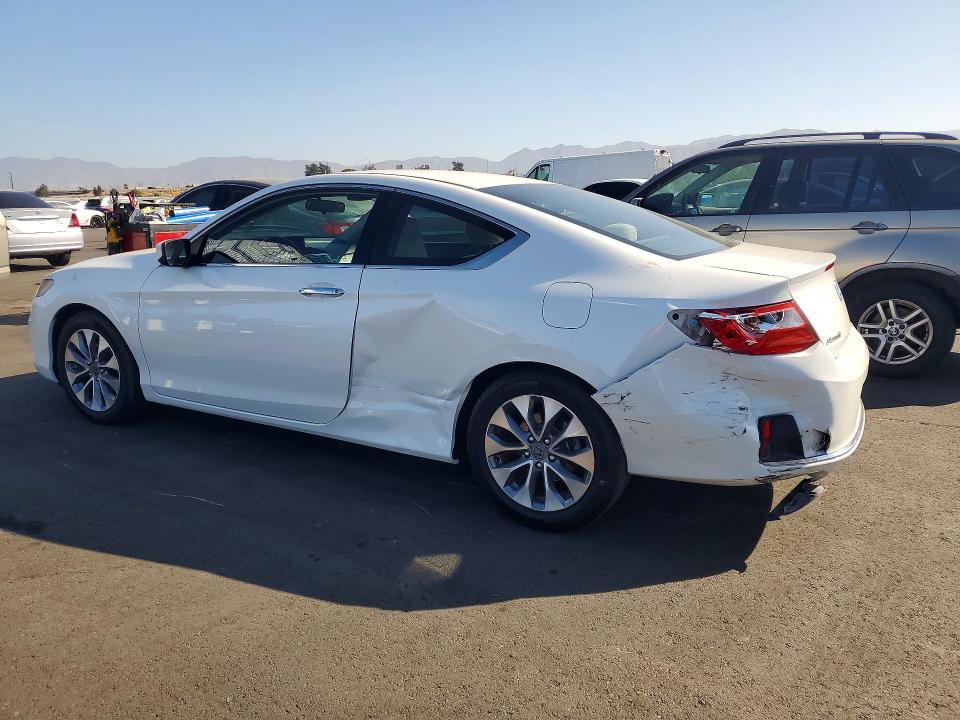 2013 Honda Accord მანქანა იყიდება აუქციონზე, vin: 1HGCT1B3XDA013857, აუქციონის ნომერი: 61981966