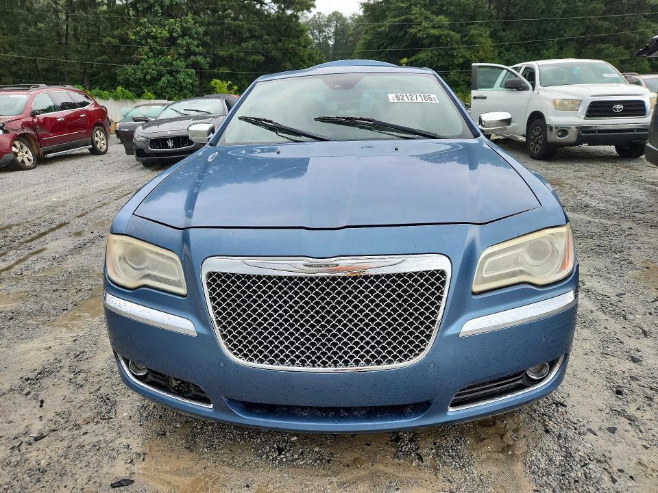 62127186 :رقم المزاد ، 2C3CA6CT8BH599669 vin ، 2011 Chrysler 300c مزاد بيع