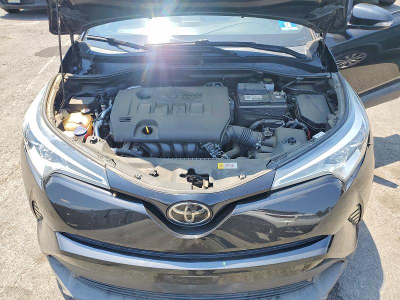 60774156 :رقم المزاد ، NMTKHMBX1JR054911 vin ، 2018 Toyota C-hr مزاد بيع
