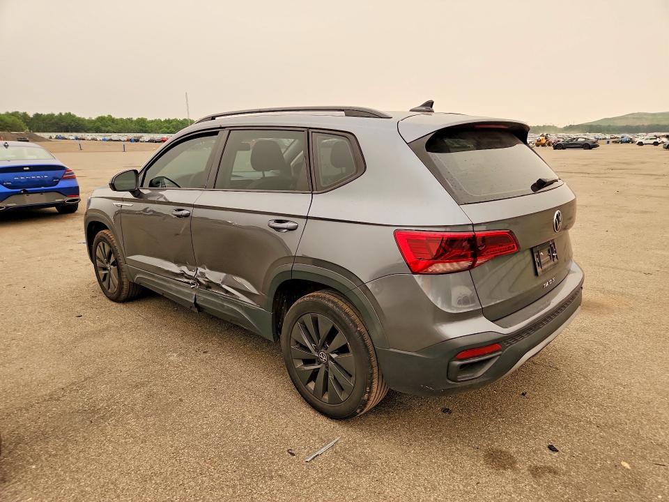 59844476 :رقم المزاد ، 3VVCX7B20NM083824 vin ، 2022 Volkswagen Taos مزاد بيع