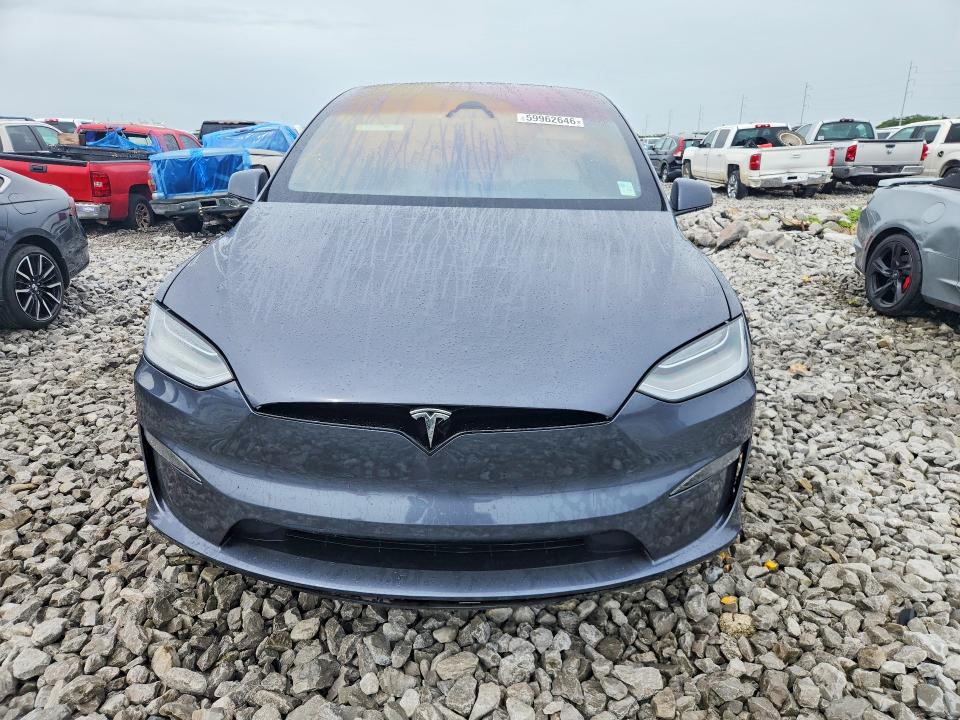 2022 Tesla Model X მანქანა იყიდება აუქციონზე, vin: 7SAXCBE54NF330371, აუქციონის ნომერი: 59962646