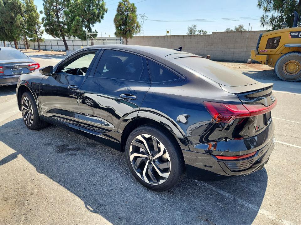 Продажа на аукционе авто 2024 Audi Q8 E-tron, vin: WA1CAAGE1RB049267, номер лота: 59160316