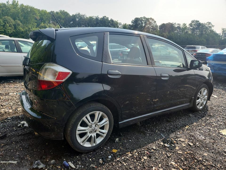 2011 Honda Fit მანქანა იყიდება აუქციონზე, vin: JHMGE8H52BS010422, აუქციონის ნომერი: 62612096