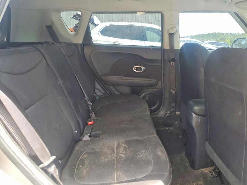 60481696 :رقم المزاد ، KNDJN2A29F7168317 vin ، 2015 Kia Soul مزاد بيع