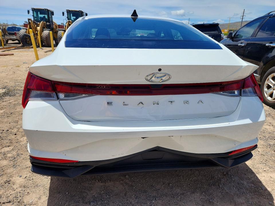 Продажа на аукционе авто 2021 Hyundai Elantra, vin: 5NPLL4AG6MH014727, номер лота: 61069166