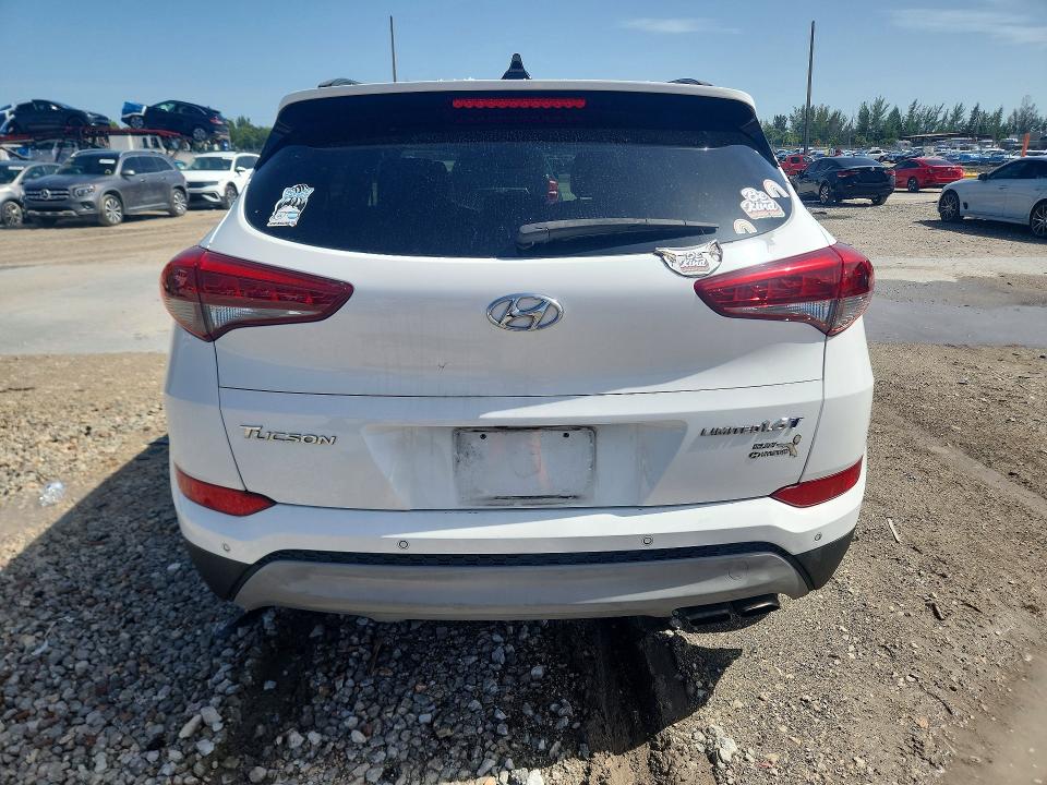 2018 Hyundai Tucson მანქანა იყიდება აუქციონზე, vin: KM8J33A27JU809353, აუქციონის ნომერი: 61015046