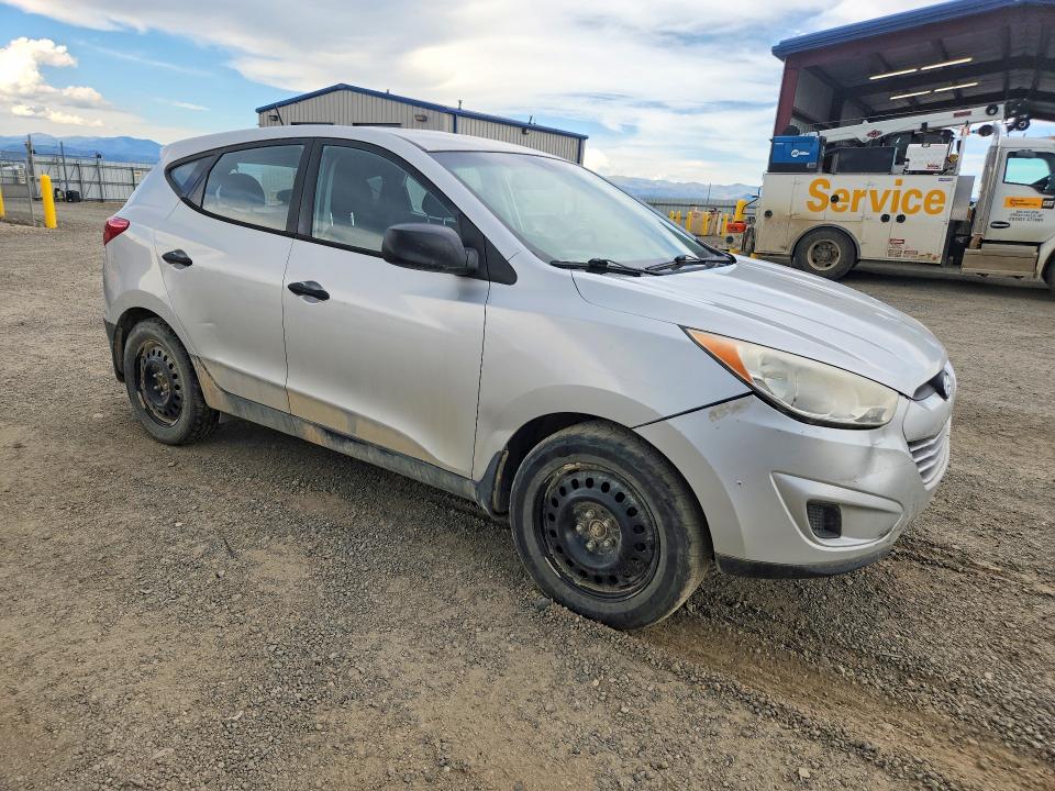 61790836 :رقم المزاد ، KM8JT3AC4AU077594 vin ، 2010 Hyundai Tucson مزاد بيع