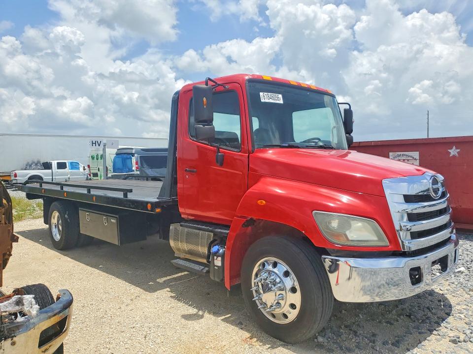 61846056 :رقم المزاد ، 5PVNJ8JT1E4S55119 vin ، 2014 Hino 258/268 مزاد بيع
