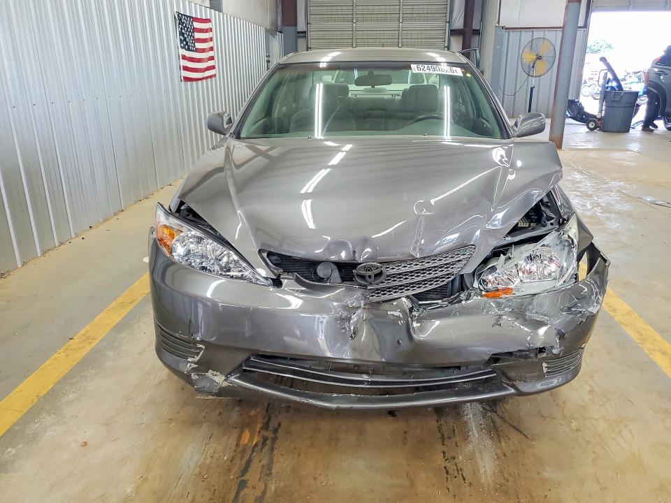 2003 Toyota Camry მანქანა იყიდება აუქციონზე, vin: 4T1BE32K23U723710, აუქციონის ნომერი: 62490826