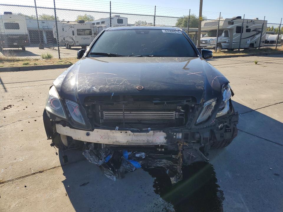 63508076 :رقم المزاد ، WDDHF7HBXBA344356 vin ، 2011 Mercedes-benz E مزاد بيع