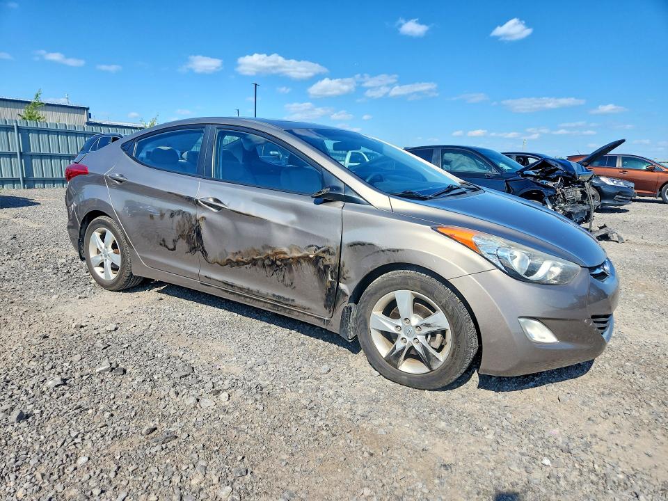 61413396 :رقم المزاد ، 5NPDH4AE6DH213233 vin ، 2013 Hyundai Elantra مزاد بيع