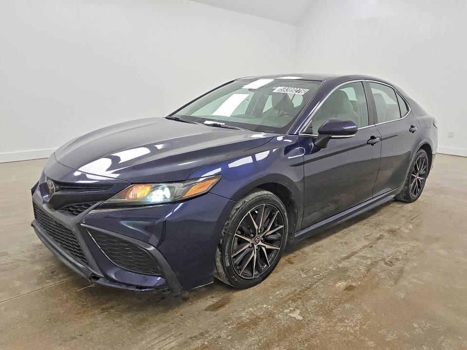 Продаж на аукціоні авто 2022 Toyota Camry, vin: 4T1G11AKXNU003825, номер лоту: 59389276