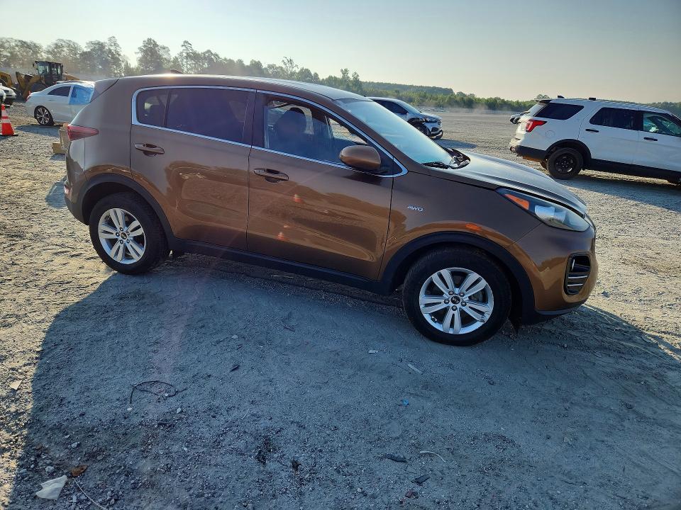 Продажа на аукционе авто 2017 Kia Sportage, vin: KNDPMCAC7H7144693, номер лота: 59335456