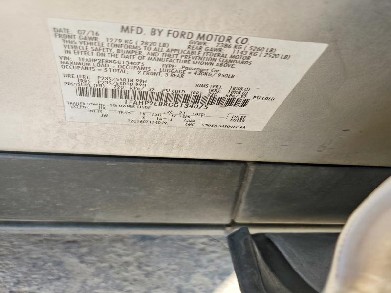 61976366 :رقم المزاد ، 1FAHP2E88GG134075 vin ، 2016 Ford Taurus مزاد بيع