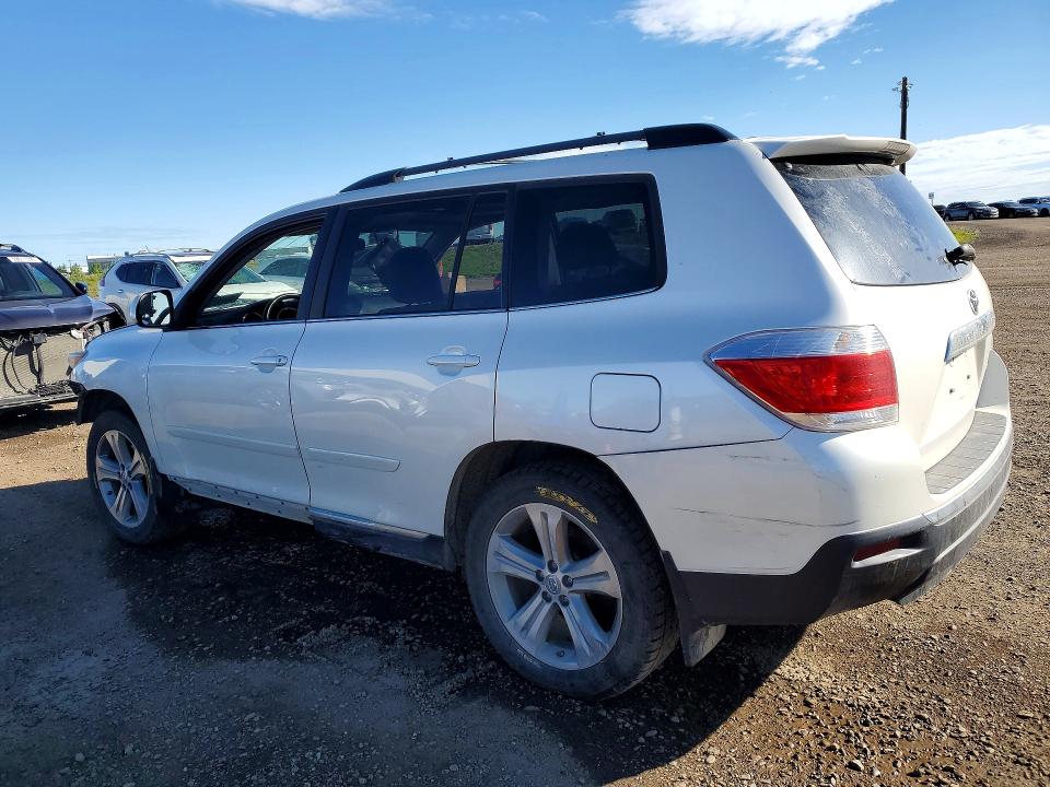 59697766 :رقم المزاد ، 5TDBK3EH1DS207972 vin ، 2013 Toyota Highlander مزاد بيع