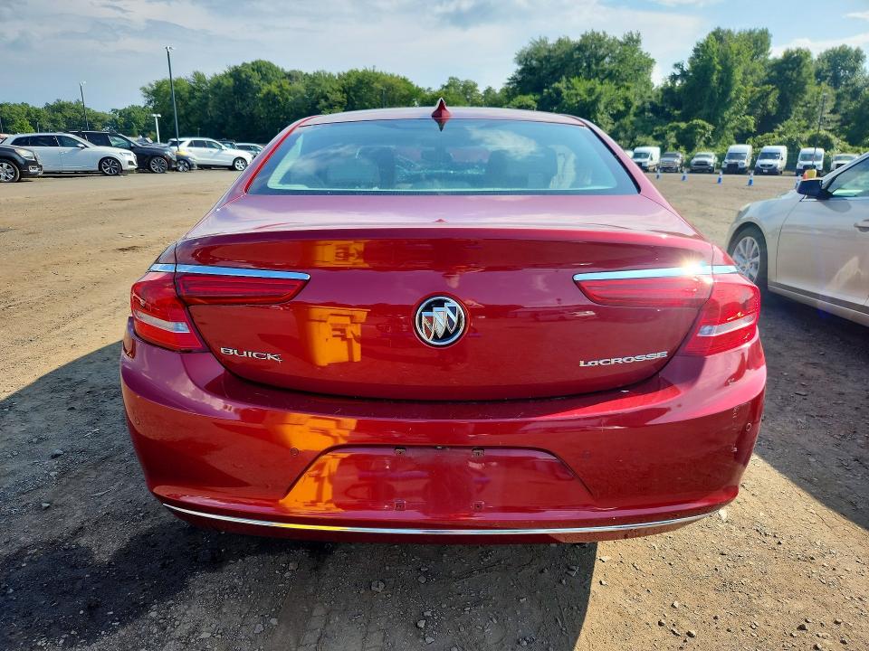 62481806 :رقم المزاد ، 1G4ZP5SZ3JU117783 vin ، 2018 Buick Lacrosse مزاد بيع